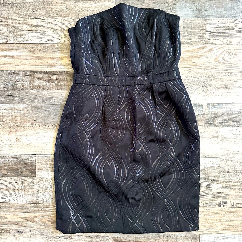 LIMITED EDITION BLACK STRAPLESS DRESS